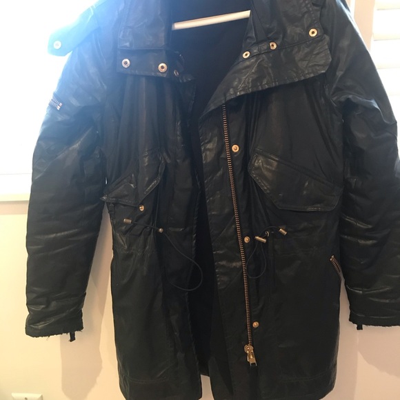 Sam black parka. Fur collar - Picture 3 of 5